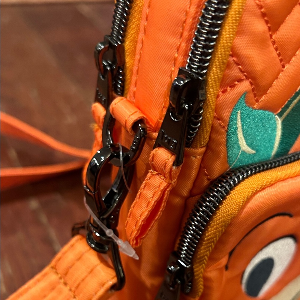 Disney Orange Bird Lug Crossbody Bag - Picture 6 of 14